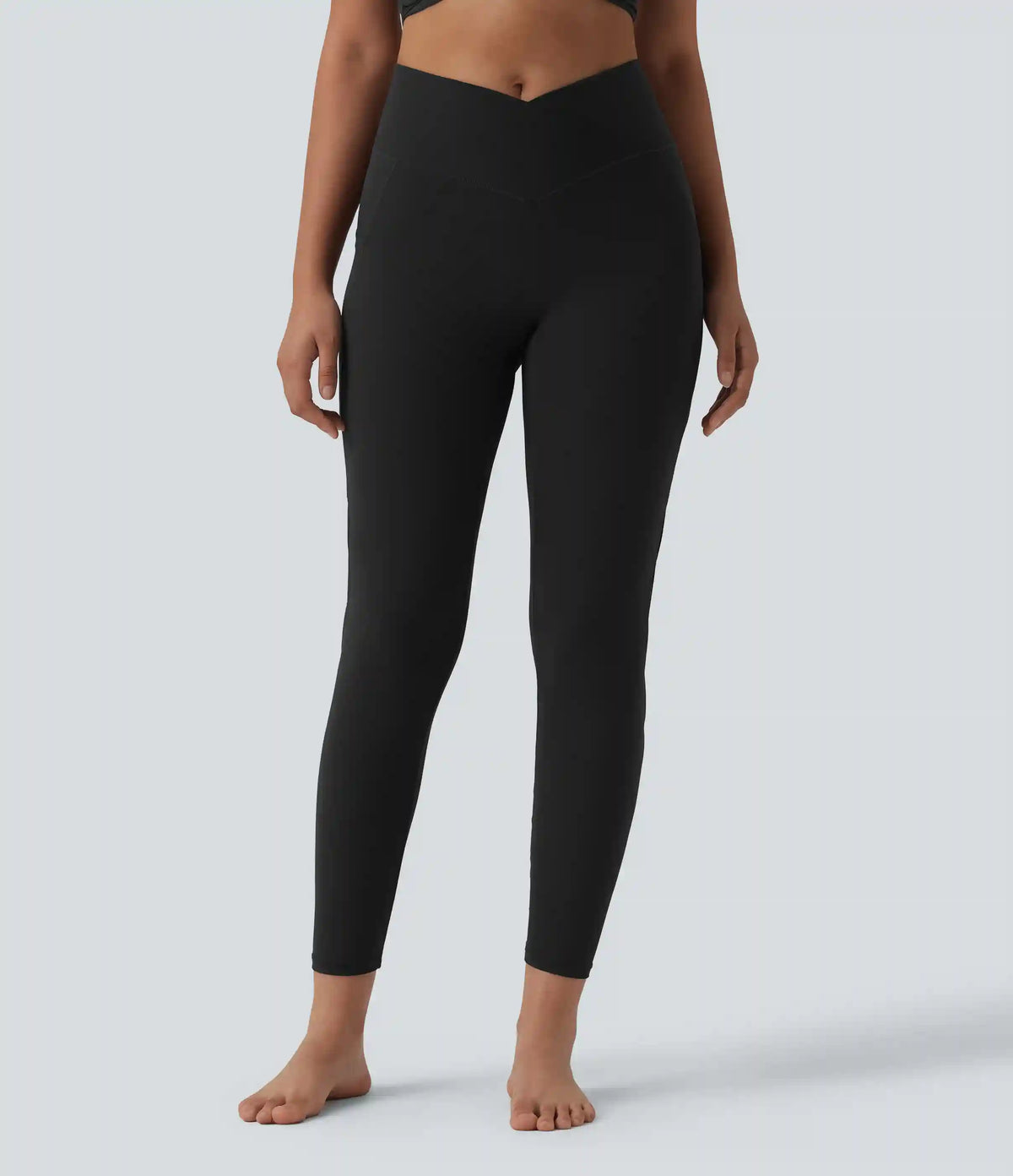 SoftlyZero™ Crossover High Waisted Cut-out Yoga 7/8 Leggings with Pockets