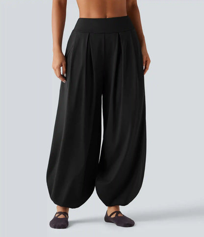 Mid Rise Bubble Yoga Joggers with Pockets