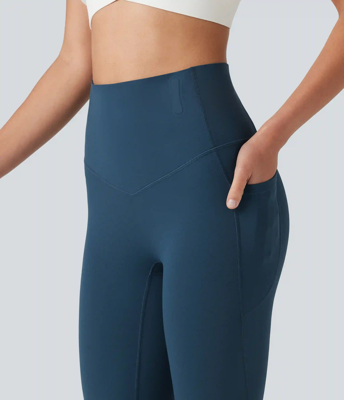 Halara UltraSculpt™ High Waisted Anti-Roll Tummy Control Shaping Workout Pedal Pushers Leggings with Pockets
