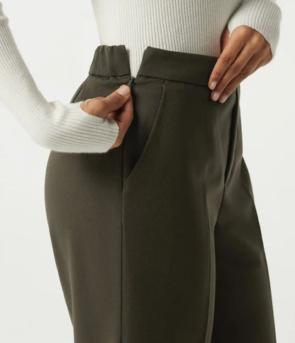 Mid Rise Straight Leg Work Pants with Pockets