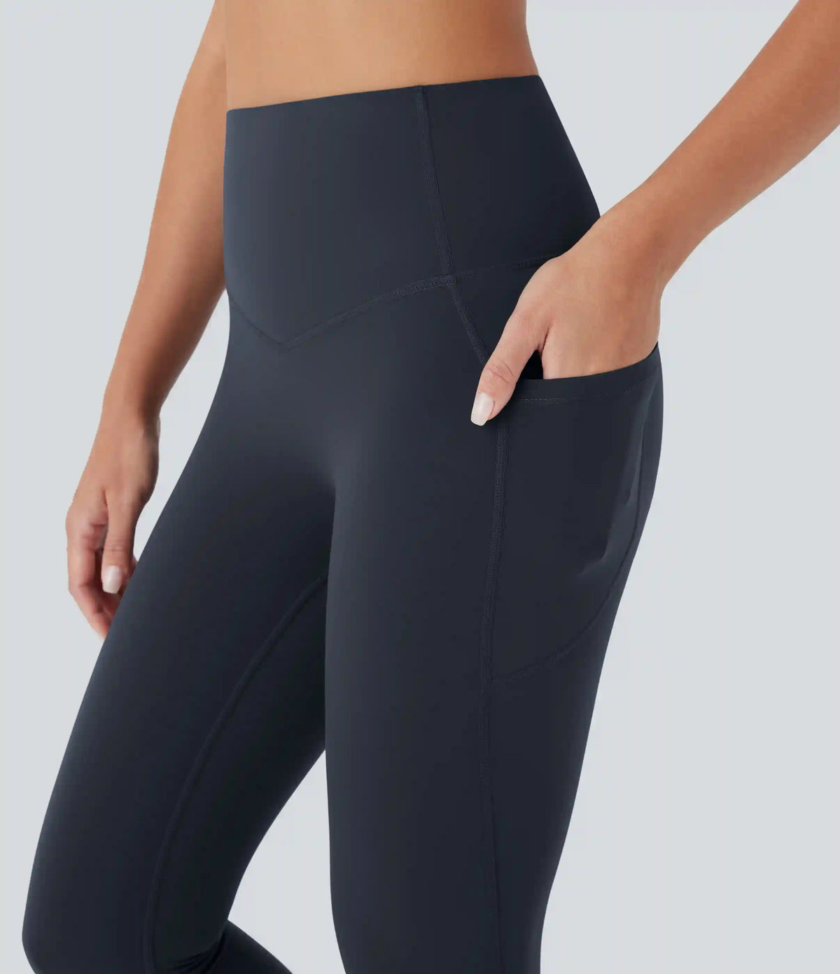 Halara UltraSculpt™ High Waisted Butt Lifting Tummy Control Pocket Shaping Capri Training Leggings