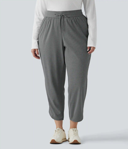 Plus Size Mid Rise Drawstring Curved Hem Quick Dry Golf Tapered Pants with Pockets-UPF40+
