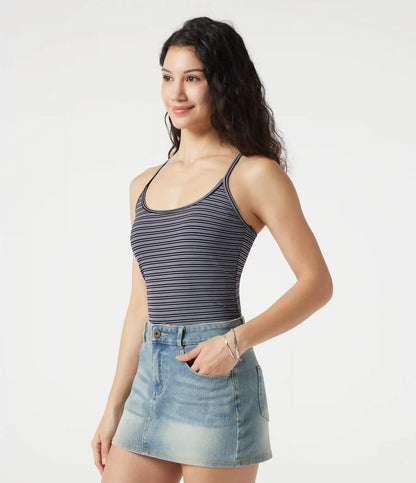 Halara UltraSculpt™ Jacquard Stripe Cut-Out Back Curved Hem Built-in Bra Casual Cami Top